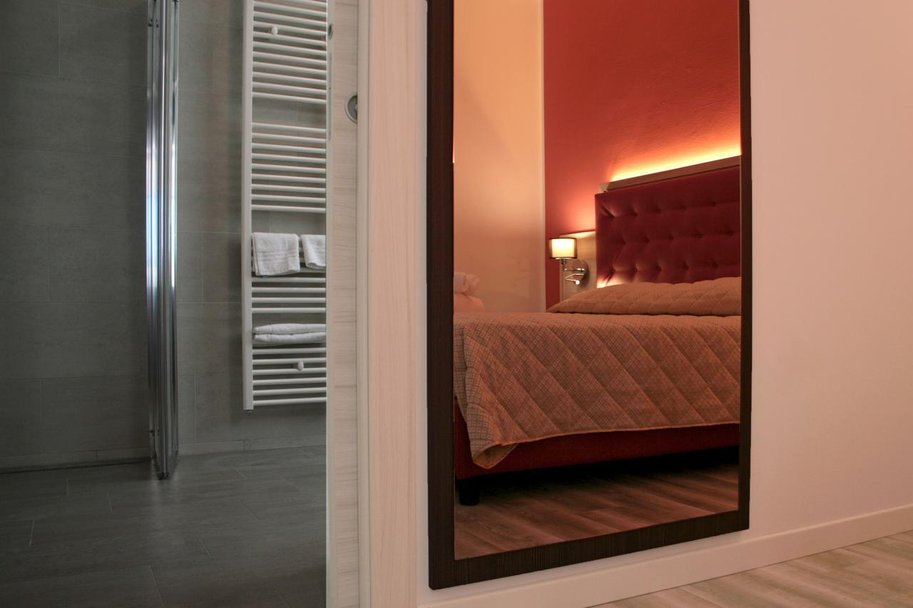 Alma Living Hotel- Al Girarrosto Venzone Buitenkant foto